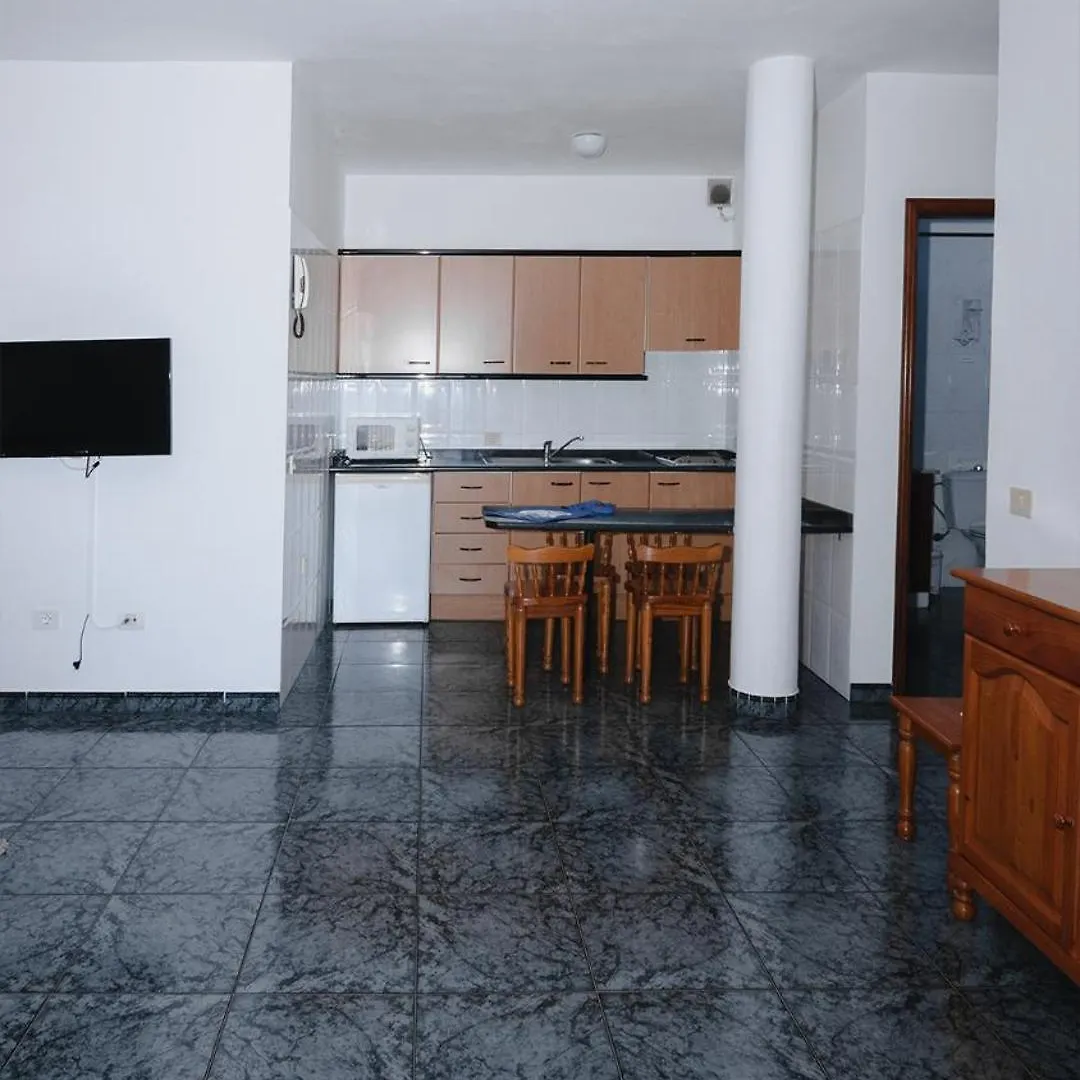 Apartamentos Jucar La La Frontera España